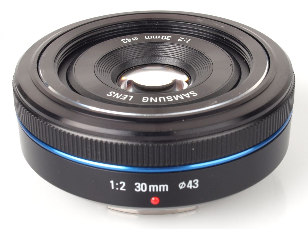 Samsung 30mm f/2 Lens