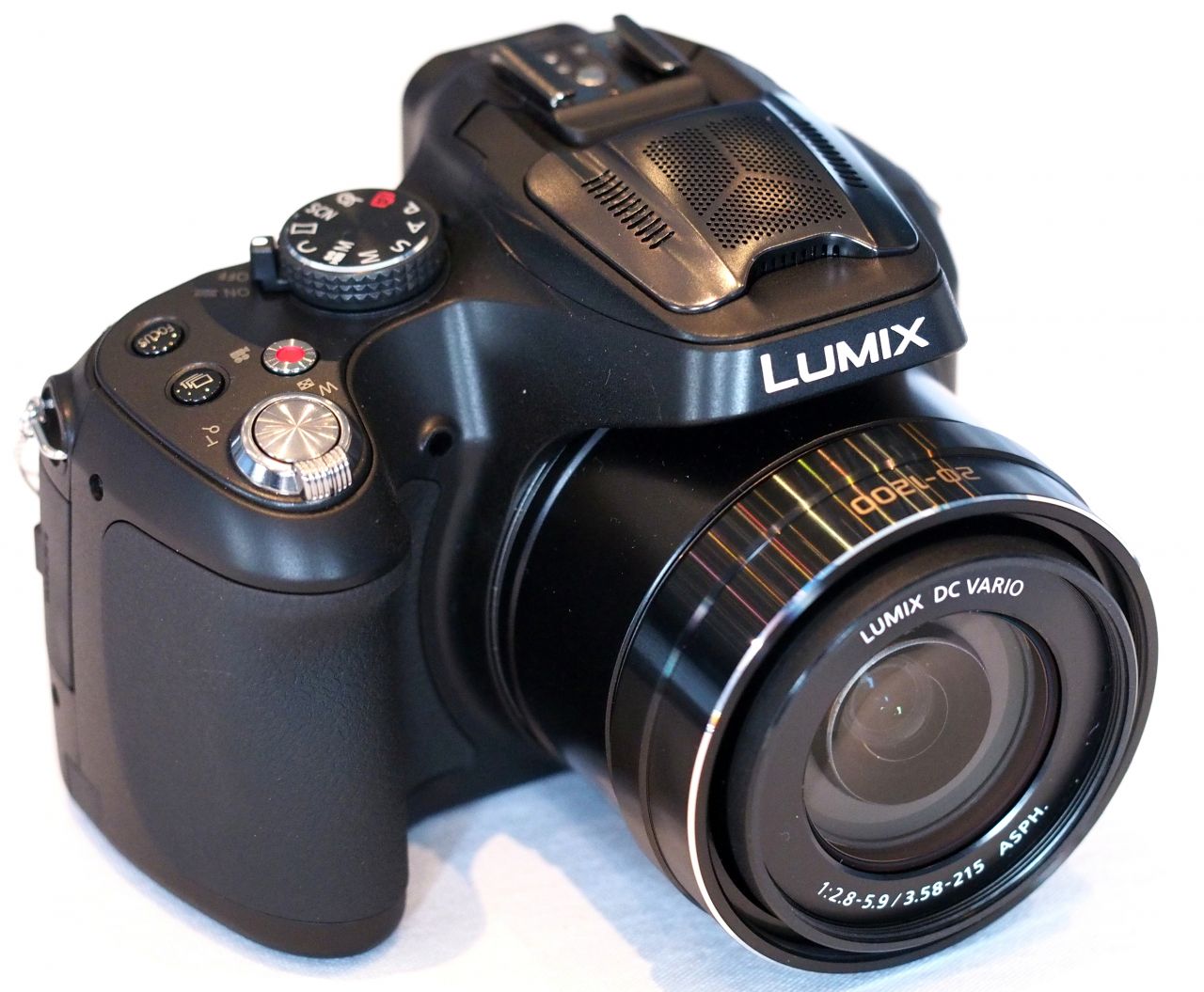 Panasonic Lumix DMC-FZ72 Dijital Fotoğraf Makinesi