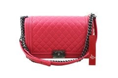 CHANEL New Medium Pink Lambskin Boy Bag