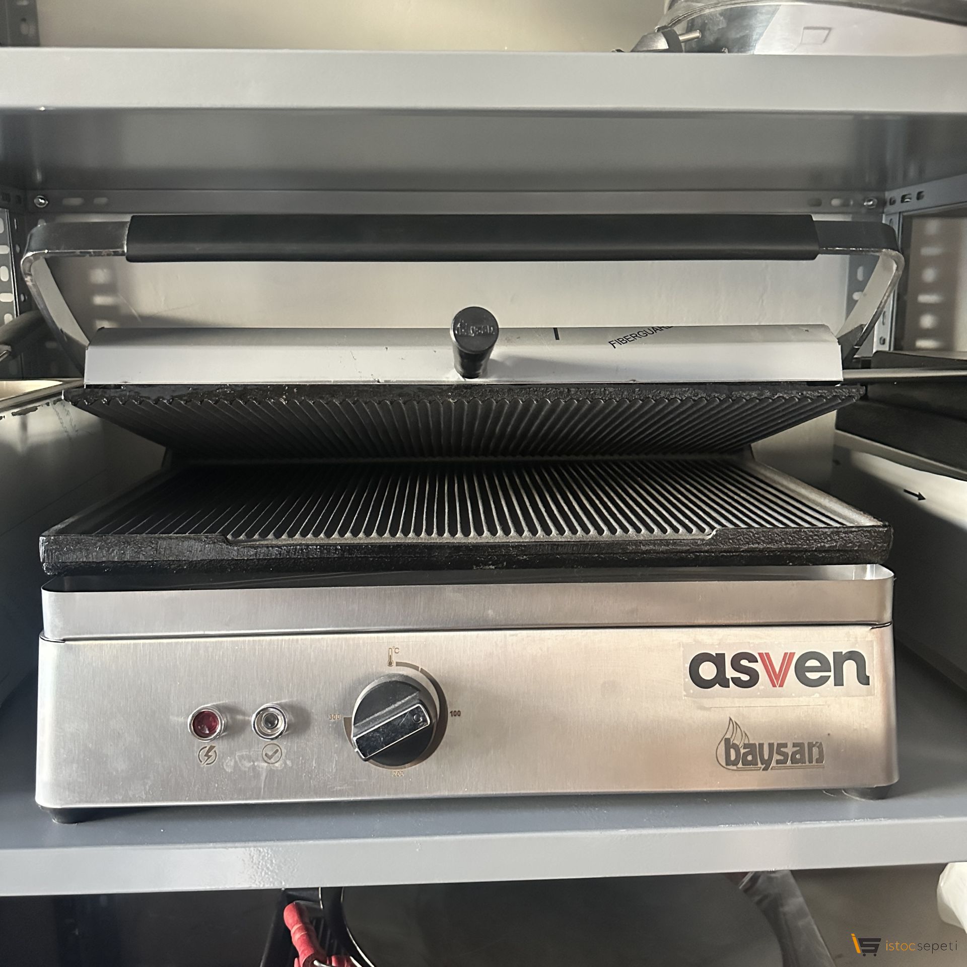 20 Dilim Elektrikli Tost Makinesi Döküm Plakalı