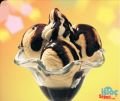 Dondurma Sosluk Çikolata Sosu Makinesi Dondurma Üzerine