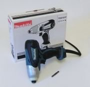 Makita TD0101F Darbeli Vidalam