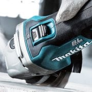 Makita  DGA456Z  Akülü Avuç Taşlama Gövdesi 115mm