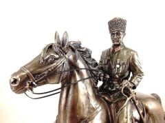 Atlı Atatürk Biblosu (Veronese)