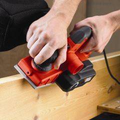 Black & Decker KW750K Elektrikli 750W Planya Makinesi