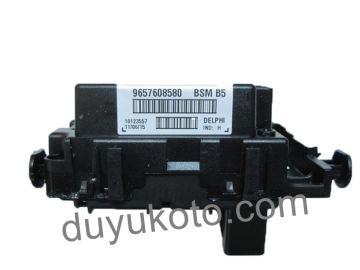 PEUGEOT PARTNER SİGORTA KUTUSU BSM BM34 (MOTOR İÇİ) DELPHI  9657608580