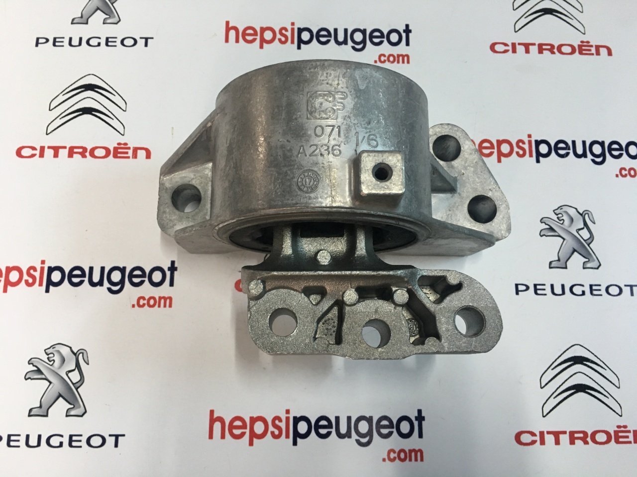 PEUGEOT BİPPER MOTOR TAKOZU SAĞ 1.4HDI 1.3HDI