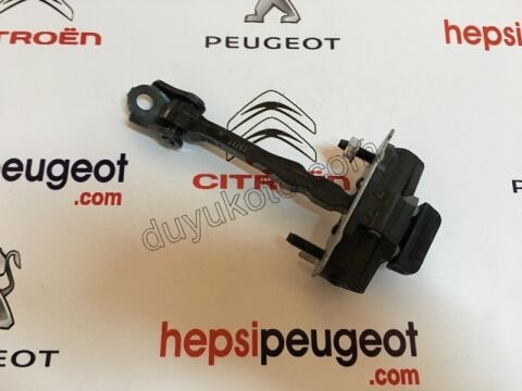 GERGI KAPI ARKA R / L P3082 T9 2013>