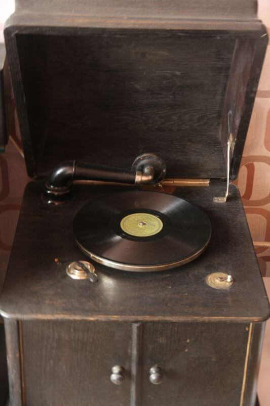 Salon Tipi Siyah Alman Gramofon