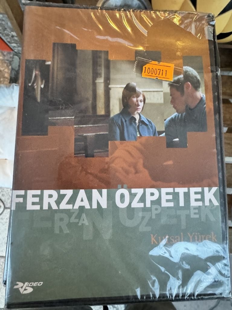 FERZAN ÖZPETEK - KUTSAL YÜREK - DVD