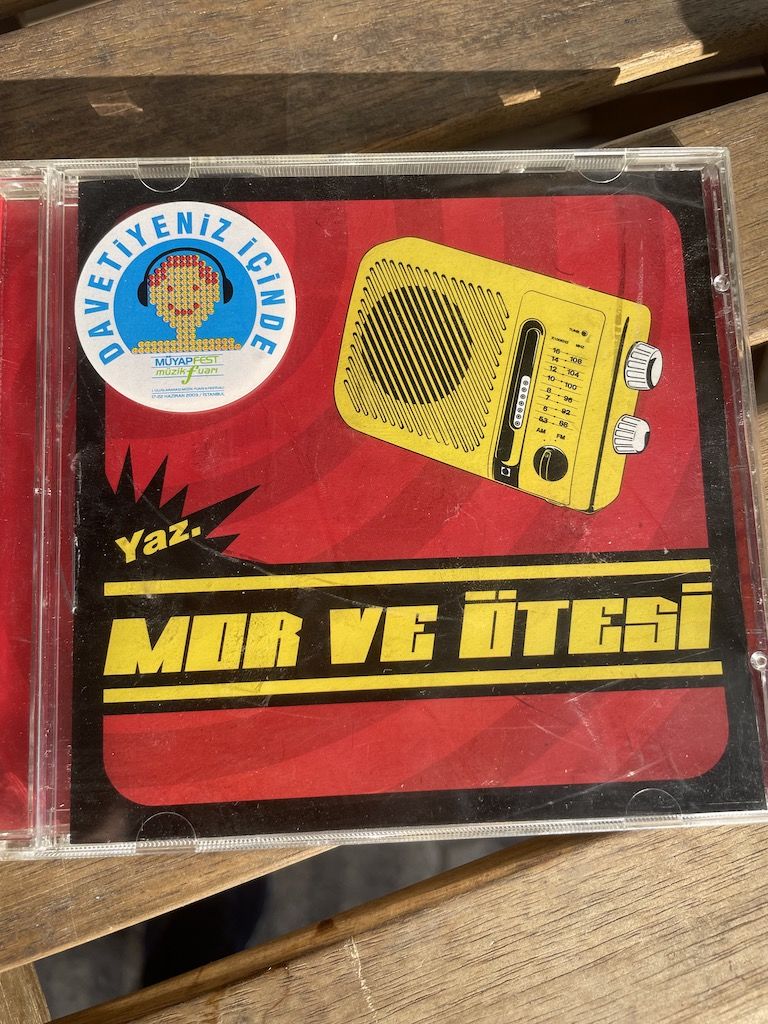 MOR VE ÖTESİ - YAZ - CD