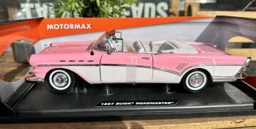 MODEL ARABA - 1957 BUICK ROADMASTER - PEMBE 1/18