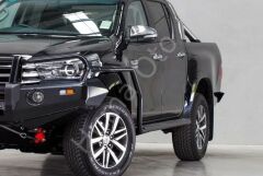 Hilux Revo Yan Basamak ve Çamurluk Koruma SSR051