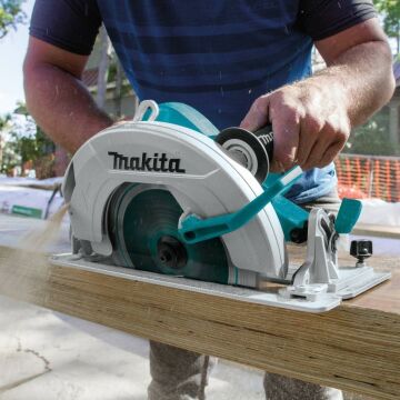 Makita HS0600 Dairesel Testere