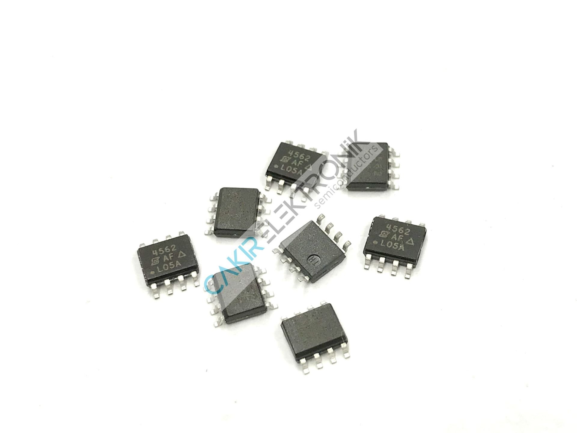 SI4562DY - SI4562 - 4562 - N- P-KANAL DUAL  20V.  MOSFET