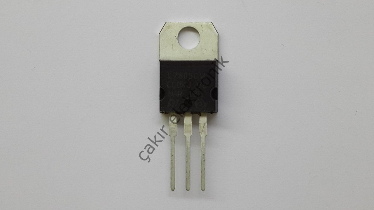 L7805CV - 7805 TO220  1.5A 5V voltage regulator