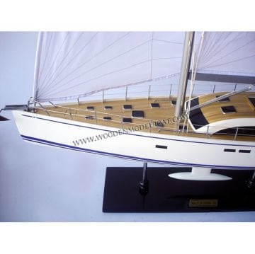 Nautor Swan 105 Dekoratif Yelkenli Tekne Modeli (80 cm)
