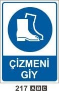 Çizmeni Giy