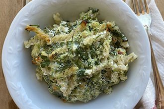 Tek Kap Makarna – Brokoli ve Peynirli