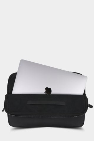 Hakiki Deri Mat Siyah MacBook Çantası