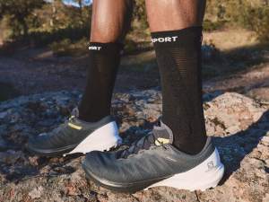 Pro Racing Socks V4.0 - Trail Run High - Performans Çorabı - Trail - Patika Koşu Çorabı | Compressport