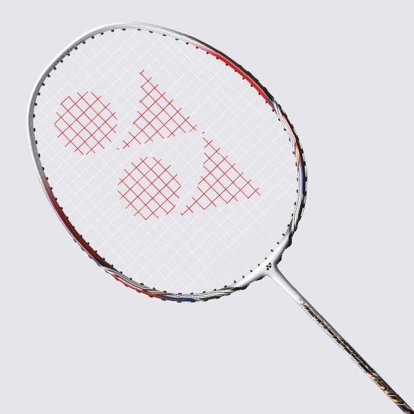 Yone NANORAY 60 Badminton Raketi (Kordajlı)
