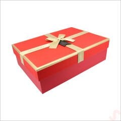 Fiyonklu Kutu Orta Boy, 29 x 21 x 9 cm - Kırmızı