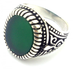 Oval Yeşil Taşlı Gümüş Erkek Yüzüğü