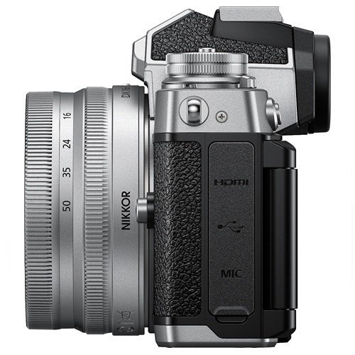 Nikon Z fc 16-50mm VR Lensli Vlogger Kit