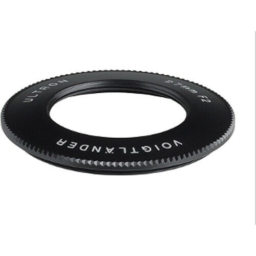 Voigtlander Ultron 27mm f/2.0 Lens (Fujifilm X)