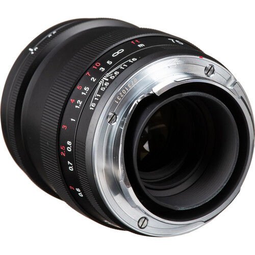 Voigtlander Ultron 75mm f/1.9 Lens Leica M (Multicoated, Matte Black)