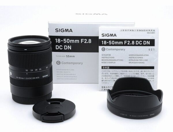 Sigma 18-50mm f/2.8 DC DN Contemporary Lens (Fujifilm X)