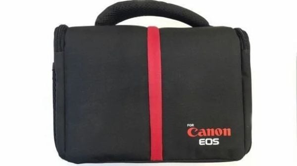 Canon EOS R10 18-45mm Vlogger Kit