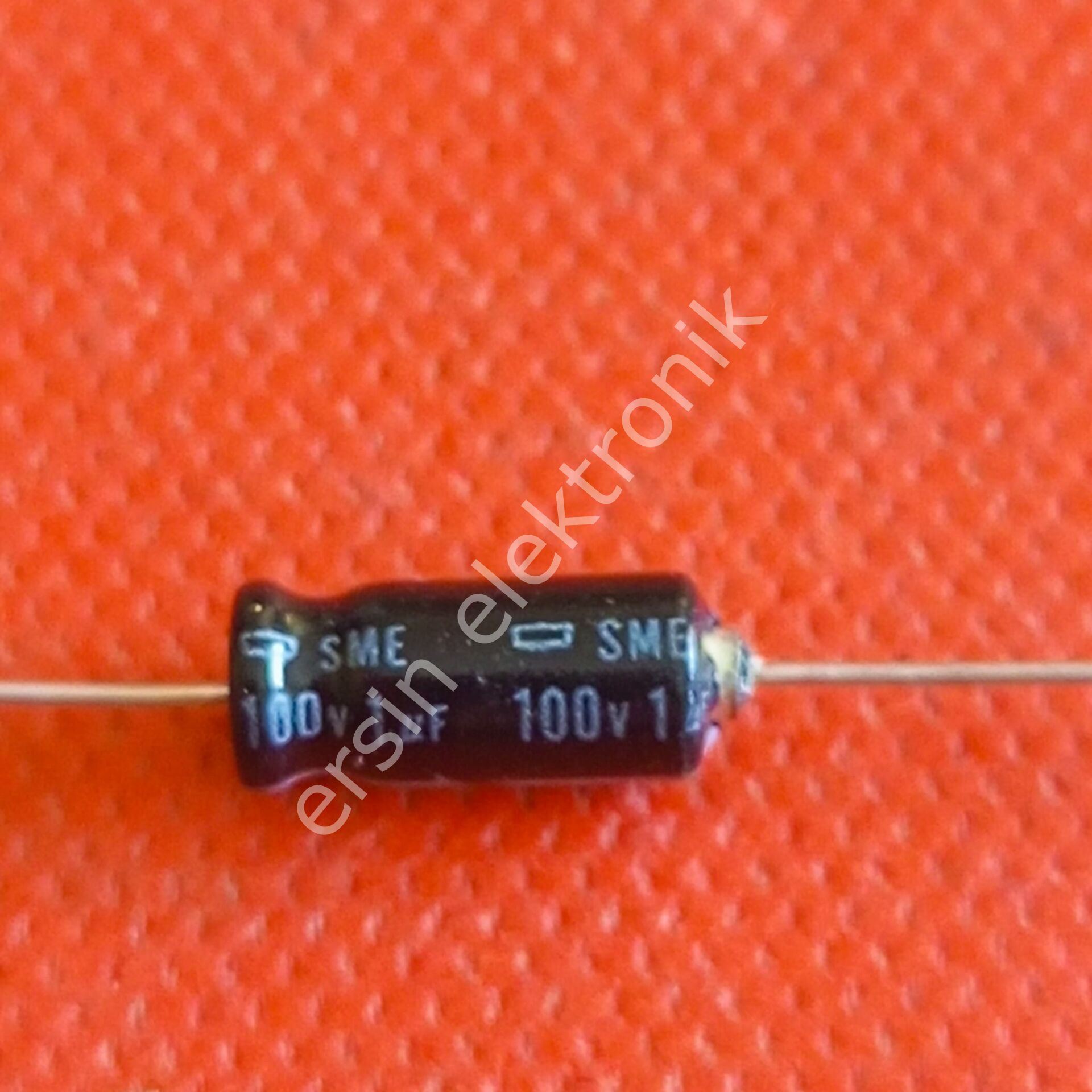 1uF 100V Aksiyel (Axial) Kondansatör