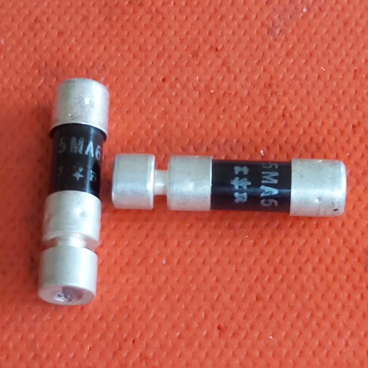 5MA6 1A 600V FUSE CLIP TYPE (Sigorta Klips Tipi)(fü)