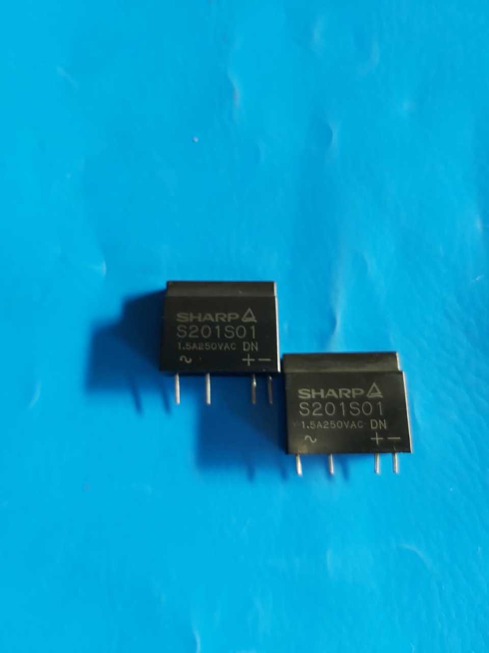 S201S01  1.5A 250AC Solid State Röle (Orjinal)