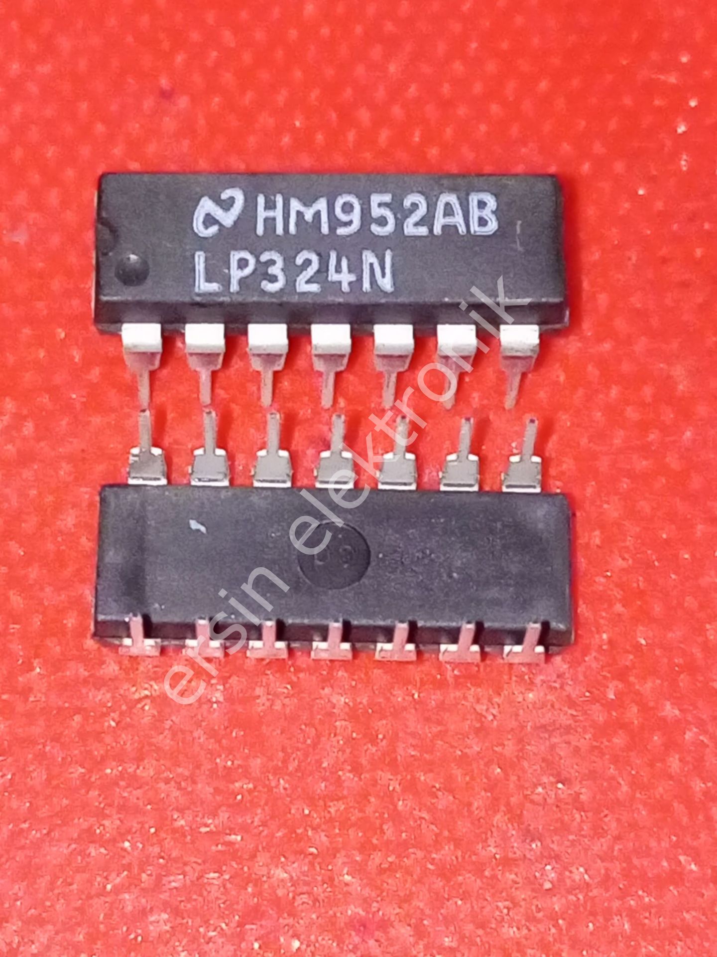 LP324N ( LP2902 ) Micropower Quad Operational Amplifier