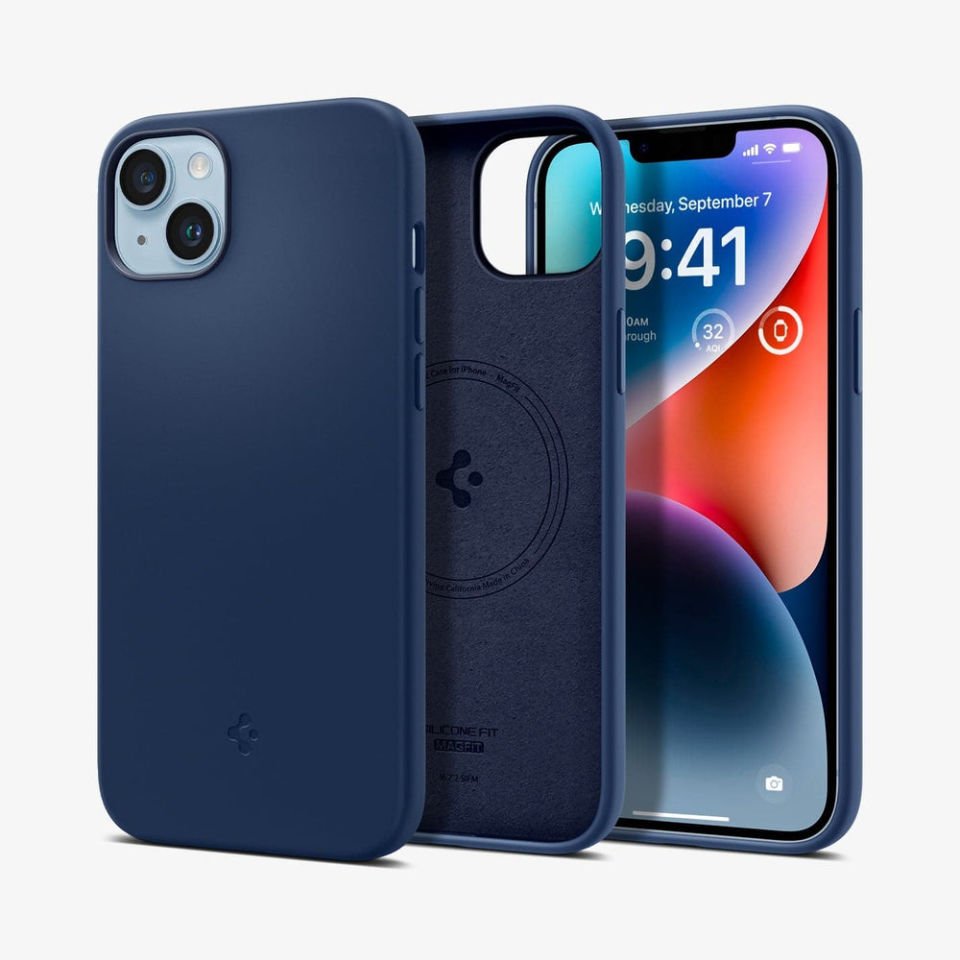 iPhone 14 Plus Kılıf, Spigen Silicone Fit MagFit (MagSafe Uyumlu) Navy Blue