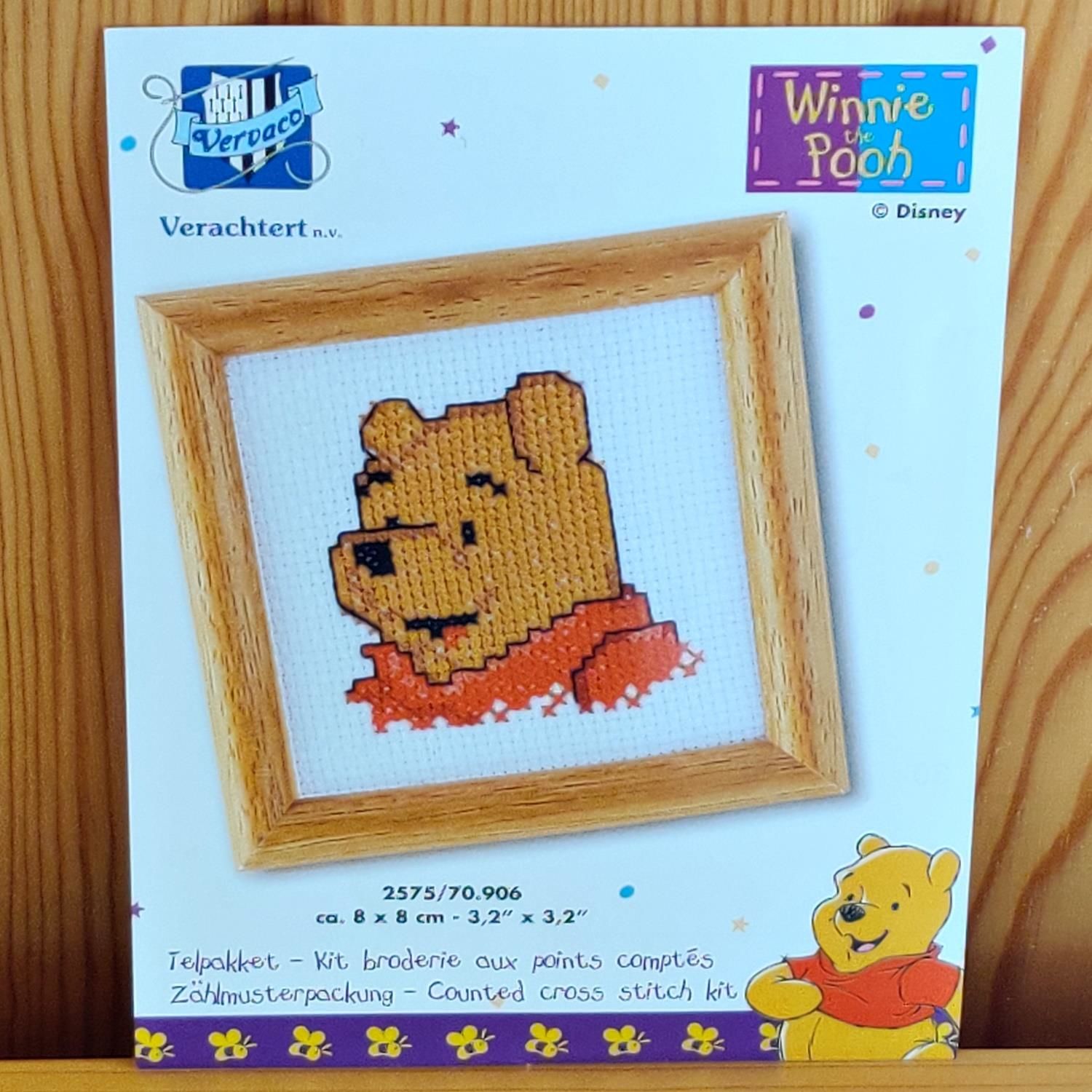 Vervaco 70906 Winnie the Pooh Etamin Kit Pano Tablo