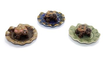 Seramik Altlıklı Kaplumbağa Tasarımlı Tütsülük