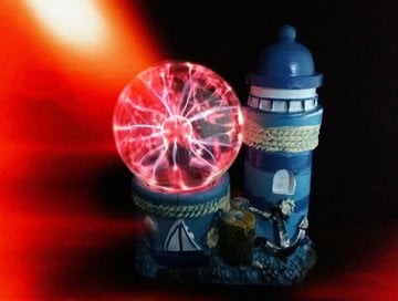 Marin Deniz Feneri Sihirli Plazma Işık Küresi