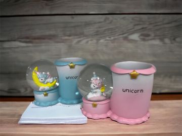 Dekoratif Unicorn Işıklı Cam Kar Küresi Kalemlik