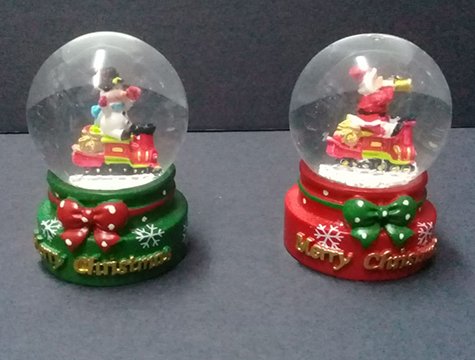Tren Üstünde Noel Baba & Kardan Adam Mini Cam Kar Küresi