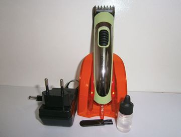 Bryom Şarjlı Saç Sakal Tıraş Makinesi