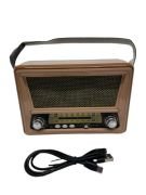 Everton RT-865 Nostalji Müzik Kutusu, Bluetooth, Usb/Sd/Aux/Fm 3 Band Radyo TWS