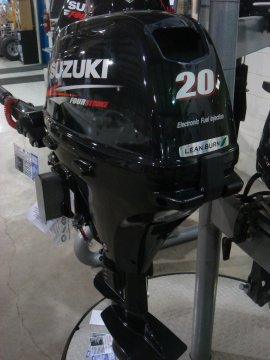 Suzuki 20 HP Kısa Şaft Manuel & Marşlı Deniz Motoru