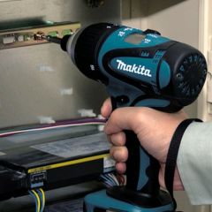 Makita BTP130RFE Akülü Darbeli Vidalama Matkap 14.4V 3Ah Li-ion