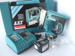 Makita BPT350RFE Akülü Çivi Çakma Makinası 14.4V 3Ah Li-ion