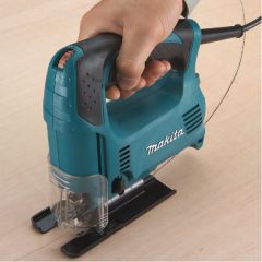 Makita 4328 Dekupaj Testere Devir Ayarlı