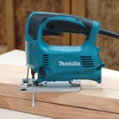 Makita 4329 Dekupaj Testere Devir Ayarlı Alüminyum Tablalı